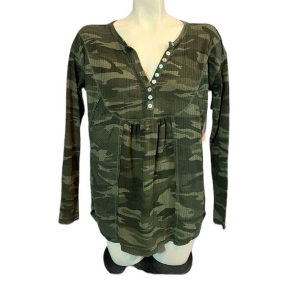 Sweet Romeo Camo Tunic Top Size Small - Picture 1 of 5